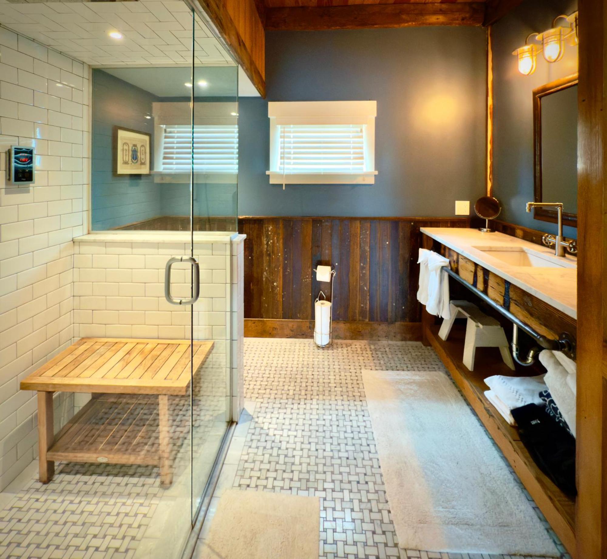 Magical Post And Beam Loft Downtown Newport! Hotel Exterior photo